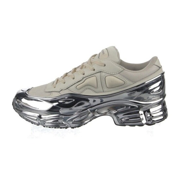 USED Adidas x Raf Simons Ozweego Metallic Mirrored‎ Silver Cream Sz 7.5 EE7945 main image 4